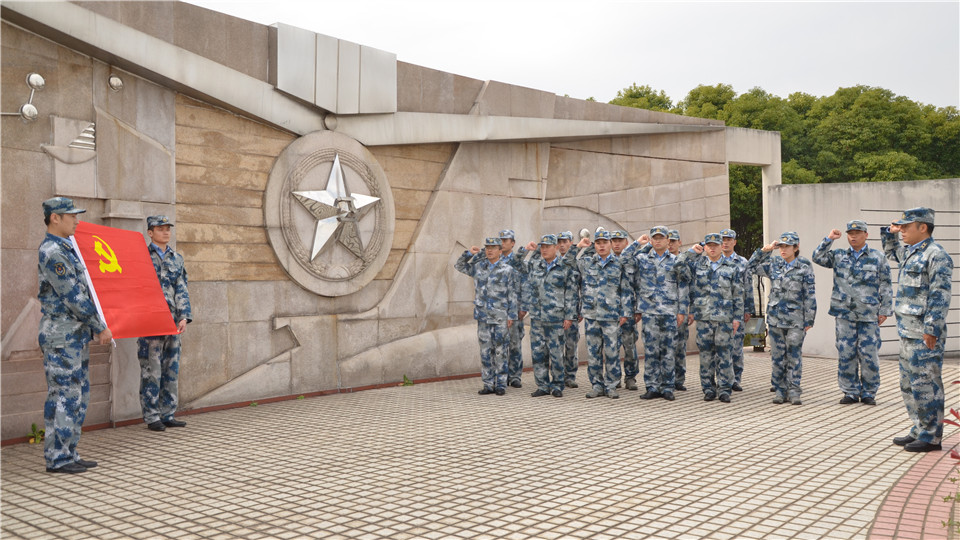 40多名官兵因訓(xùn)立功受獎(jiǎng)，秘訣在于……