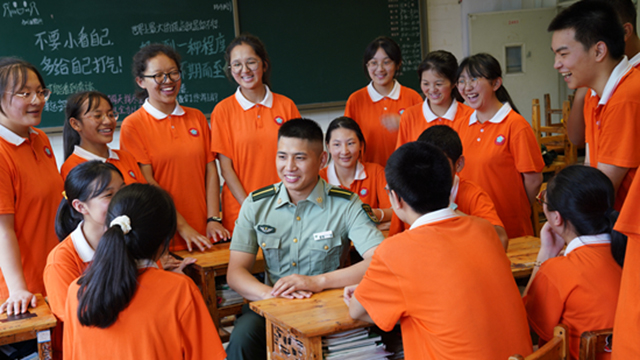 播火的人——記陸軍工程大學“星火”理論宣講服務政治教員群體